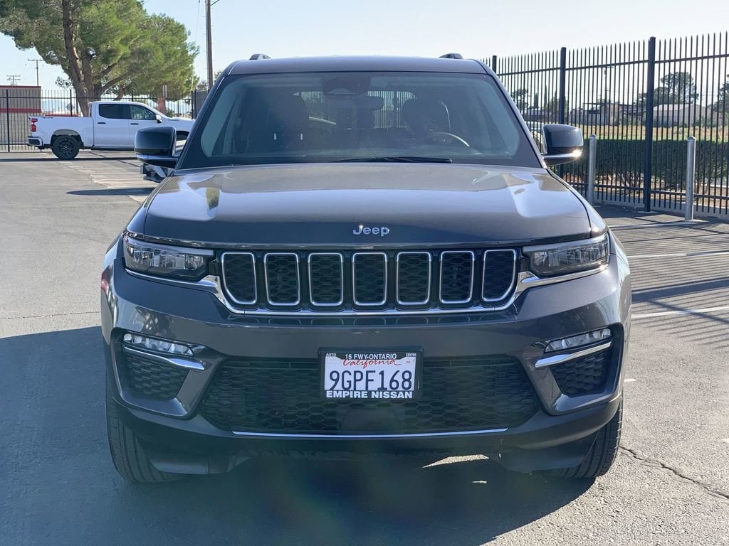 Used 2023 Jeep Grand Cherokee Limited 4x2 SUV