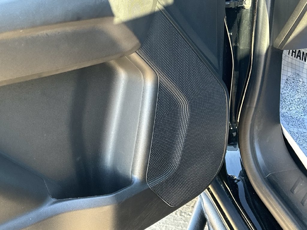 2023 Chevrolet Colorado LT - Photo 27