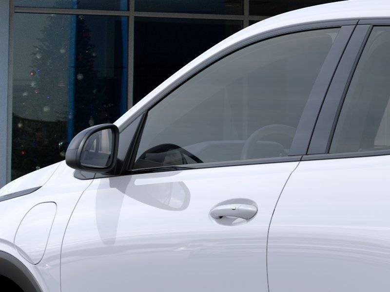 2027 Chevrolet Bolt LT - Photo 8