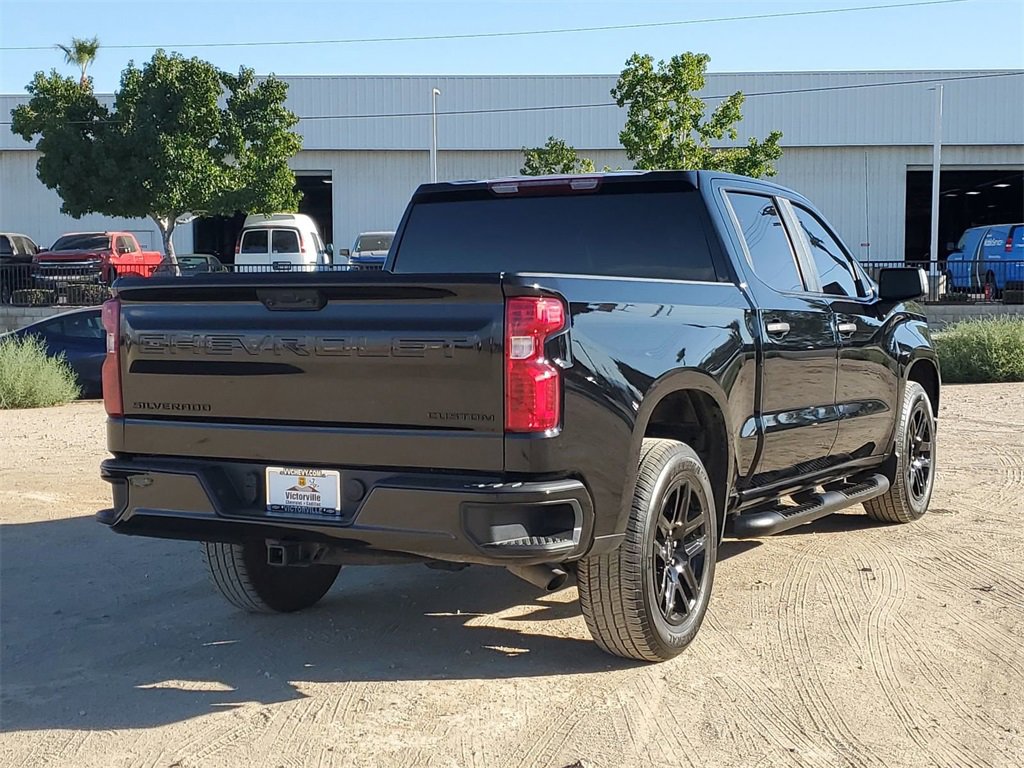 2024 Chevrolet Silverado 1500 Custom photo 4
