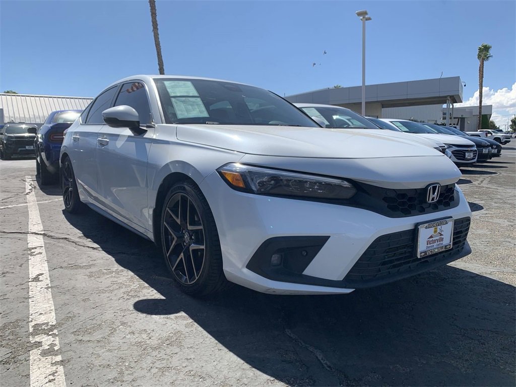 2022 Honda Civic Sport Touring Hatchback photo 4