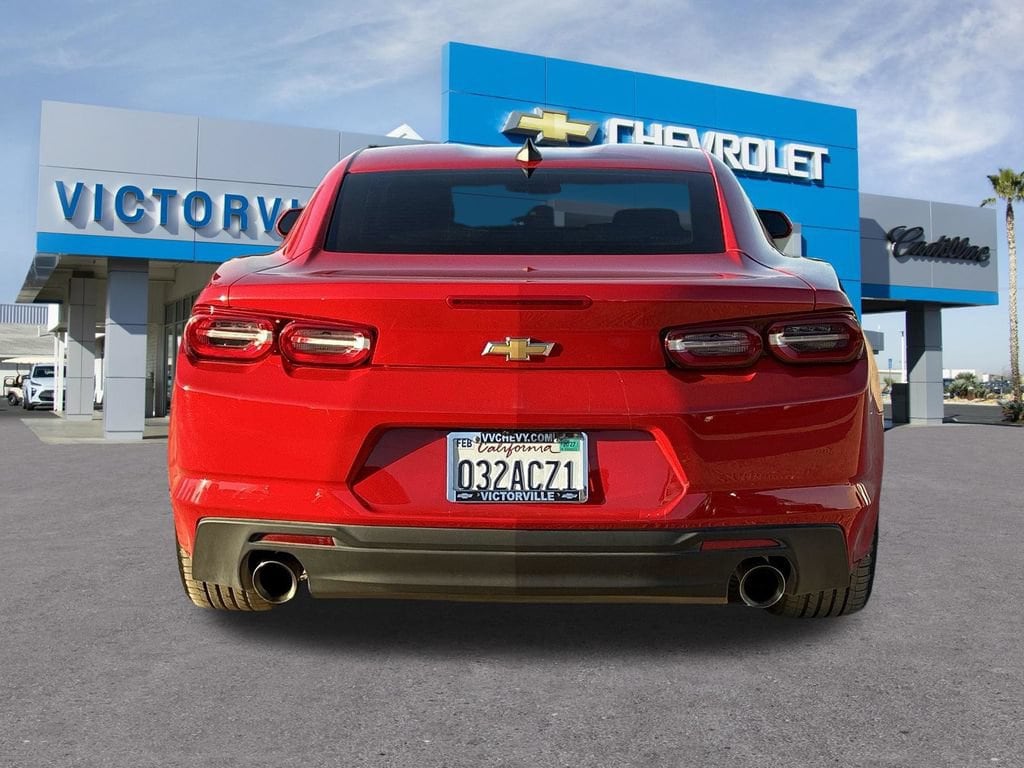 2023 Chevrolet Camaro photo 5
