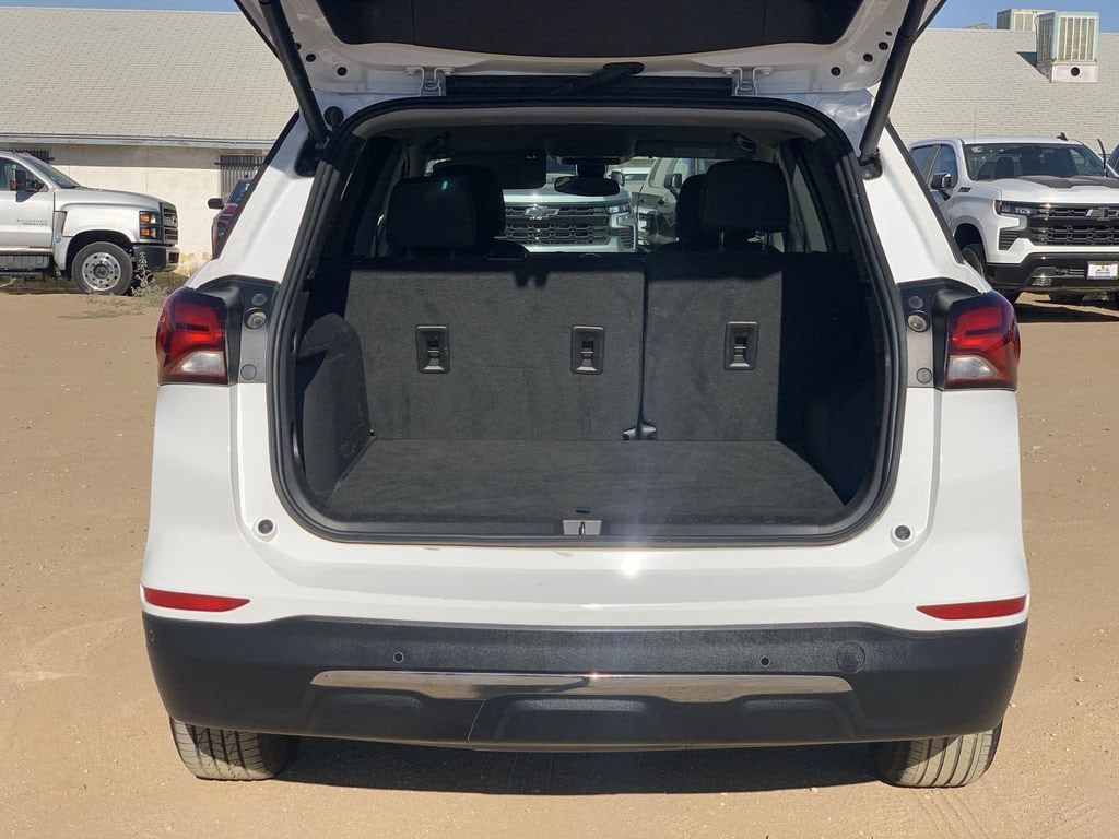 2024 Chevrolet Equinox LT - Photo 24