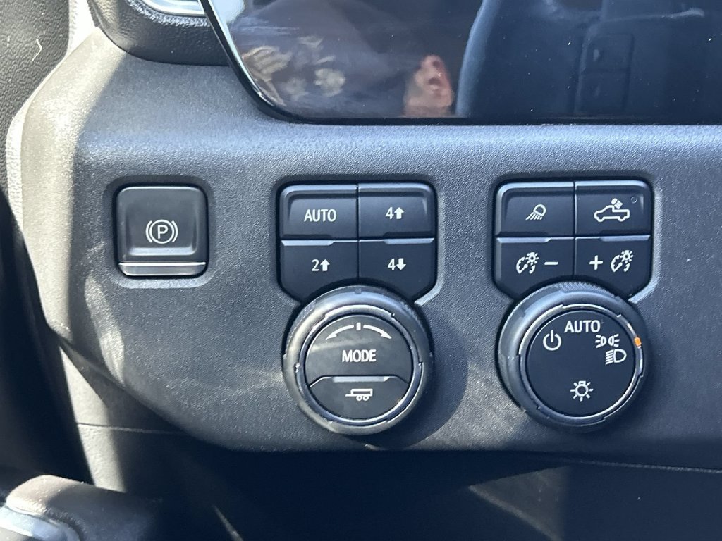 2022 Chevrolet Silverado 1500 LT - Photo 22