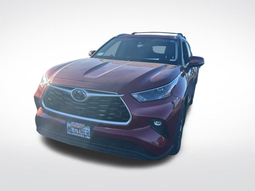 Used 2022 Toyota Highlander XLE SUV