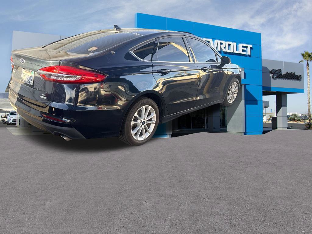 2020 Ford Fusion photo 4