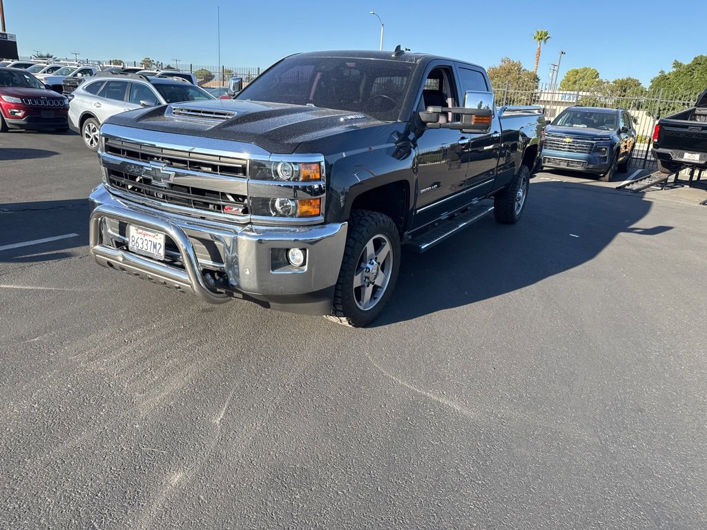 2018 Chevrolet Silverado 2500HD LTZ photo 2