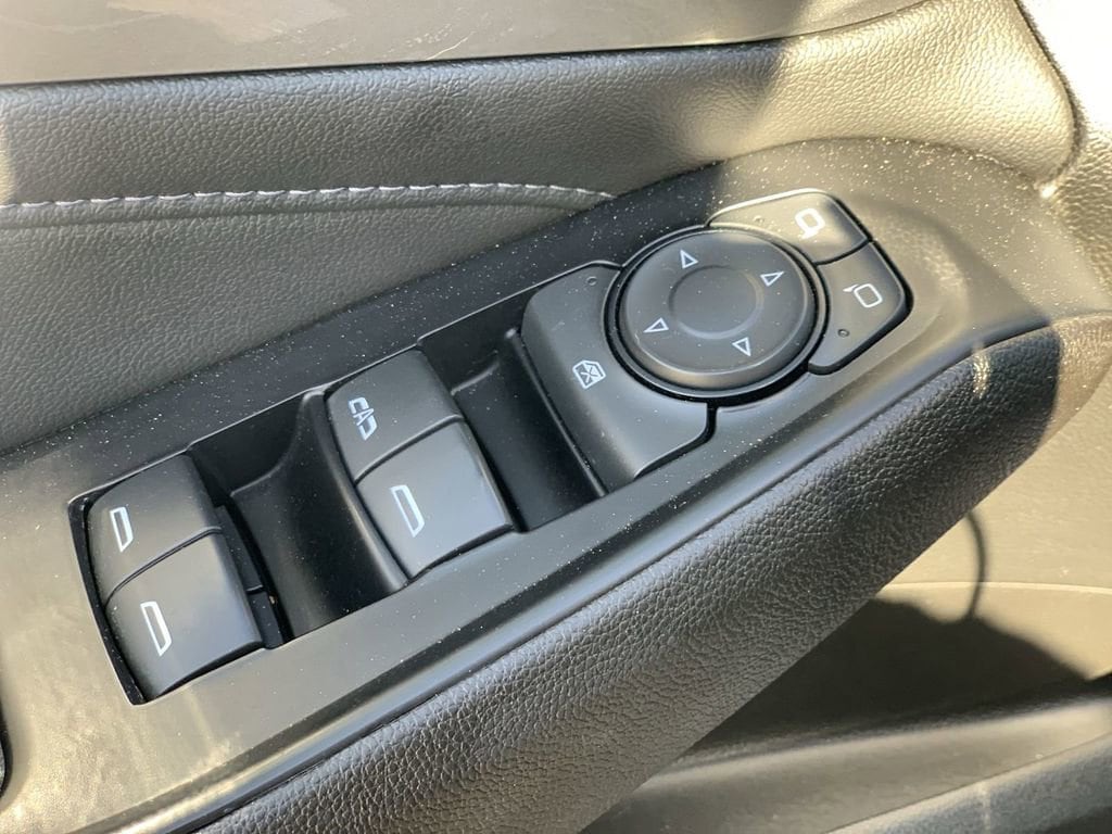 2023 Chevrolet Traverse 1LT - Photo 22