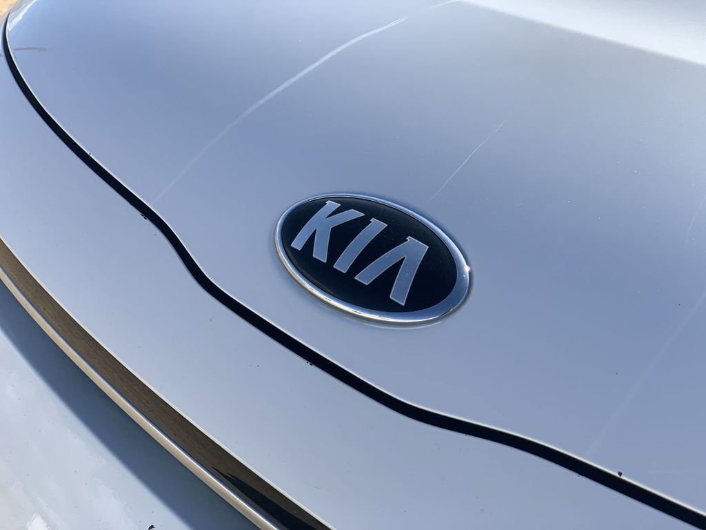 2021 Kia Soul LX - Photo 29