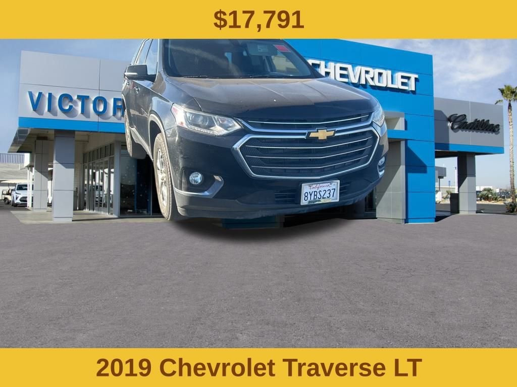 Used 2019 Chevrolet Traverse LT Cloth SUV