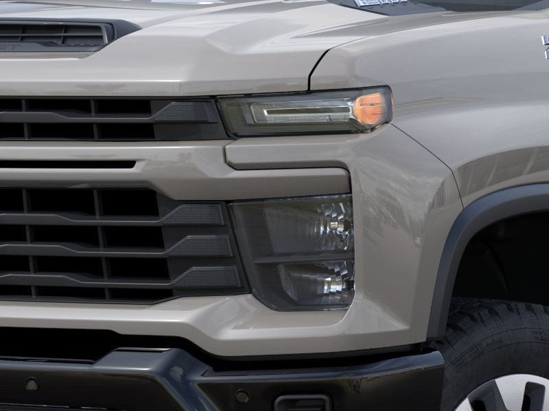 2026 Chevrolet Silverado 2500 HD Custom - Photo 10