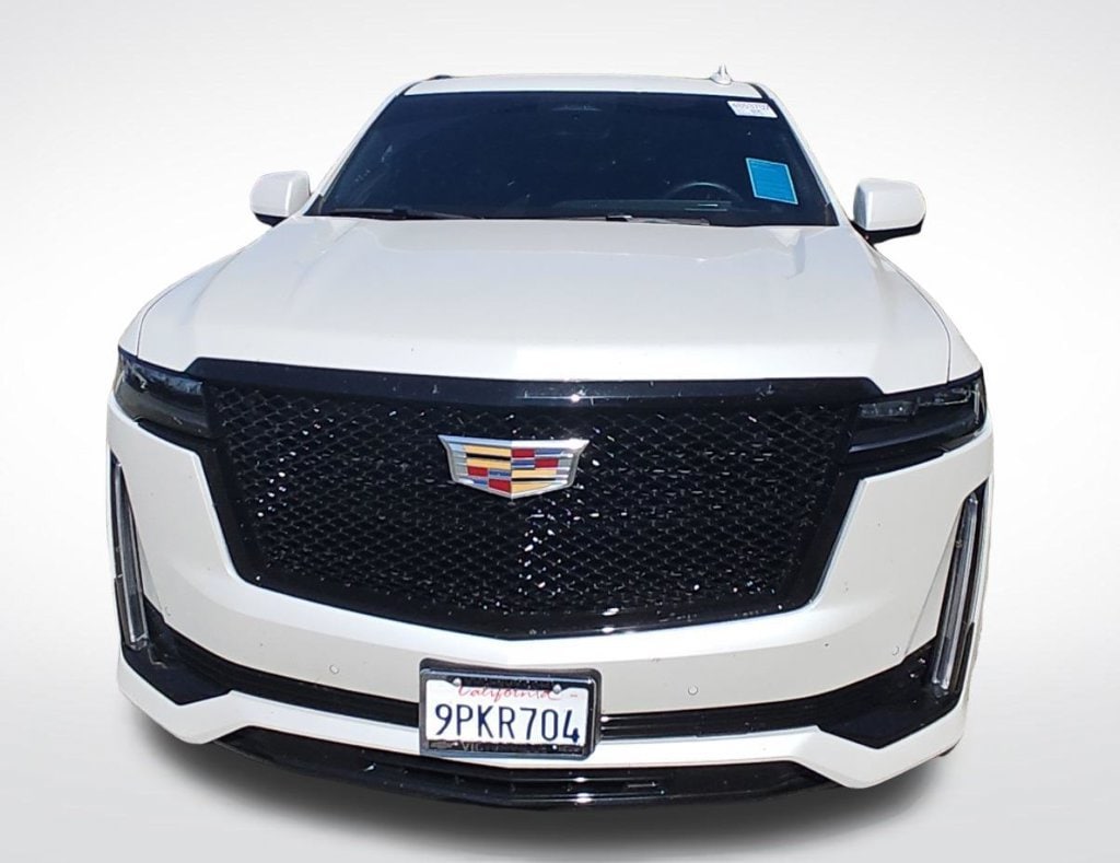 2024 Cadillac Escalade photo 2