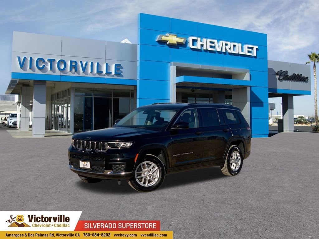Used 2023 Jeep Grand Cherokee L Laredo SUV