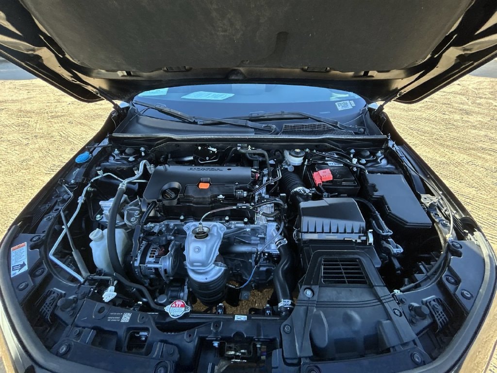 2024 Honda Civic Hatchback LX - Photo 33