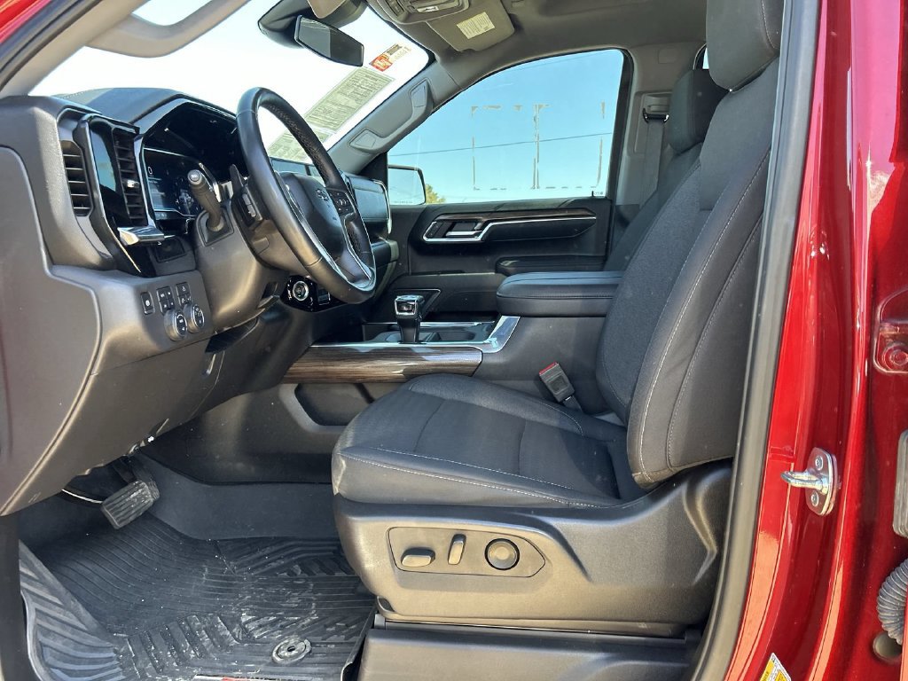 2025 Chevrolet Silverado 1500 LT Trail Boss - Photo 18