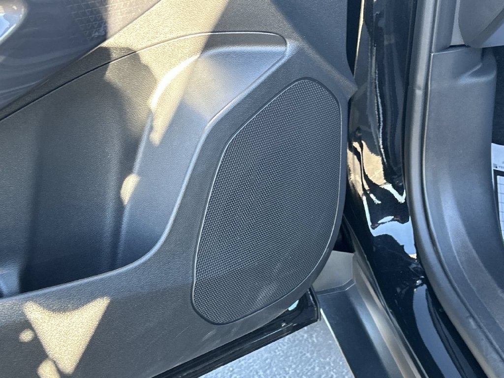 2024 Chevrolet Trax Activ - Photo 29