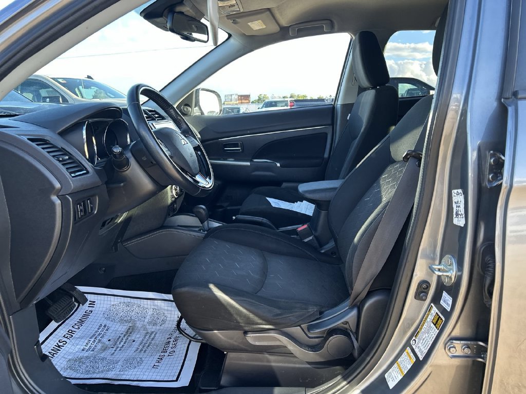 2021 Mitsubishi Outlander Sport SE - Photo 23