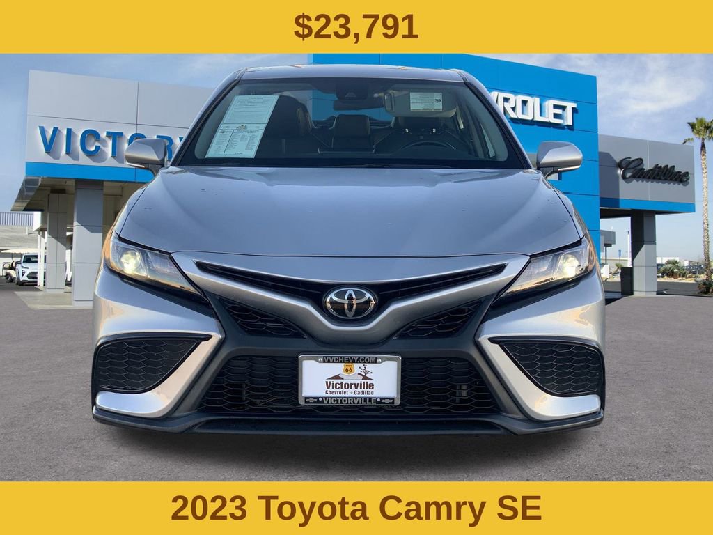 2023 Toyota Camry SE photo 2