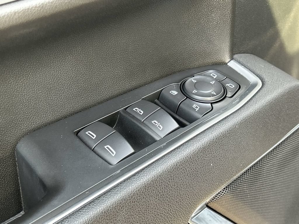 2026 GMC Sierra 1500 SLT - Photo 21