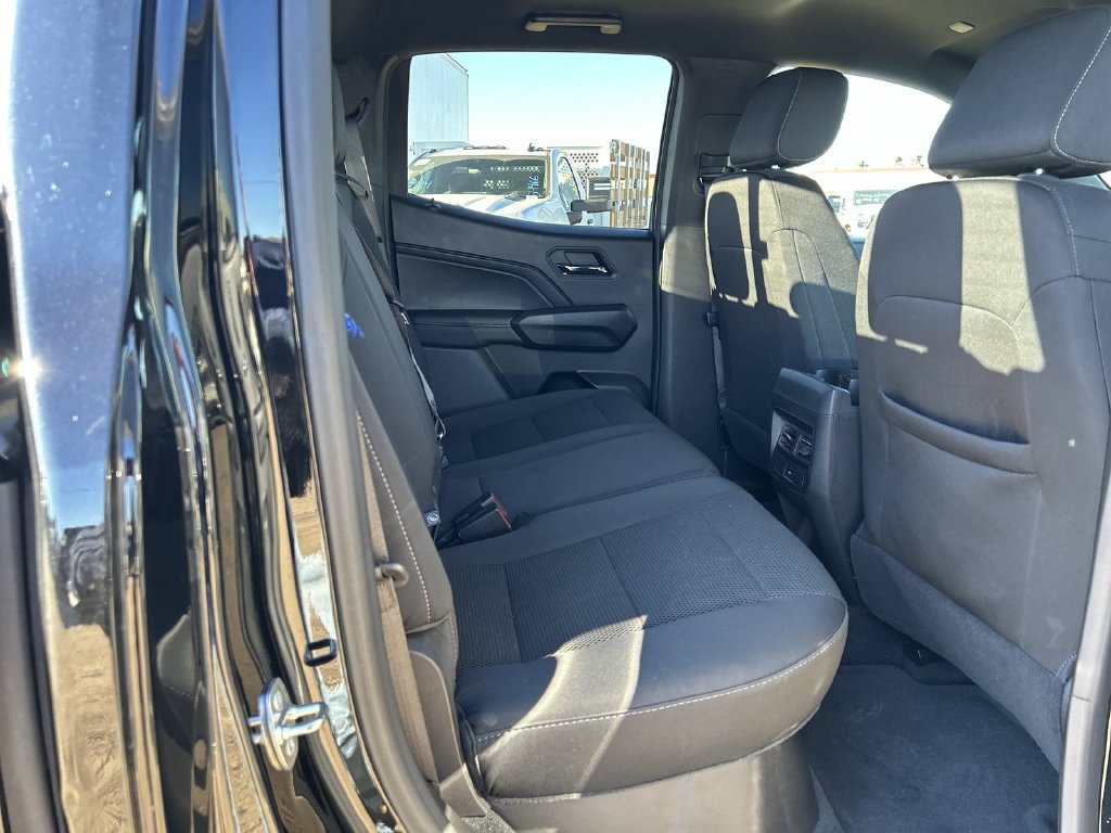 2023 Chevrolet Colorado LT - Photo 30