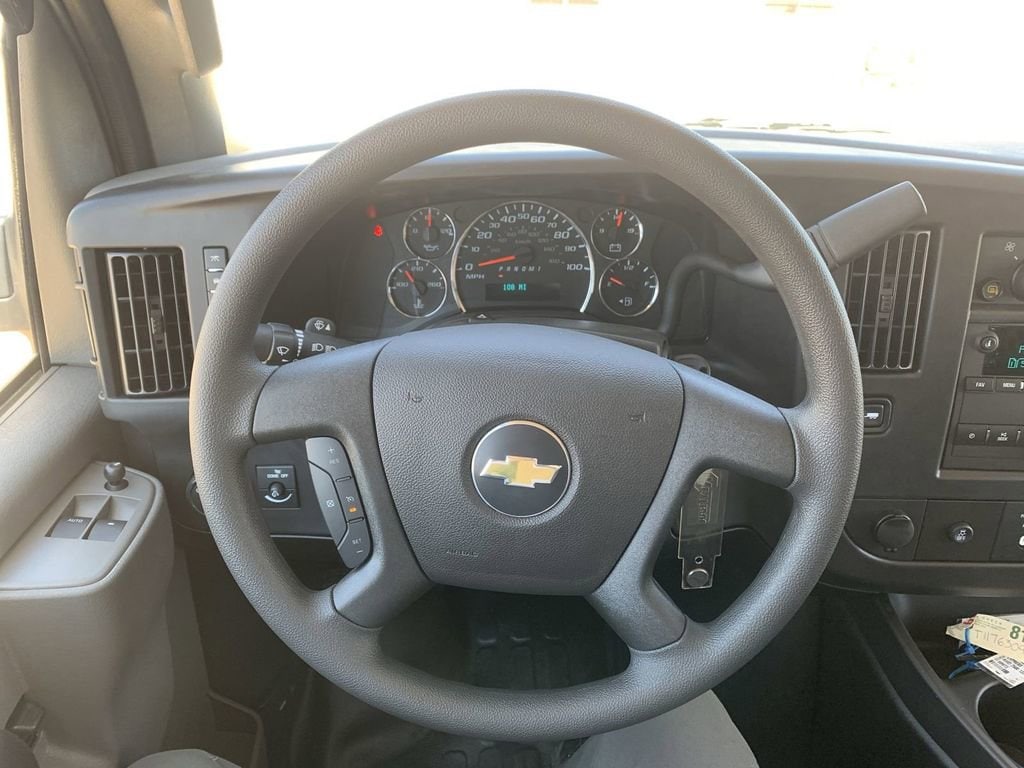 2026 Chevrolet Express Cargo Work Van - Photo 9