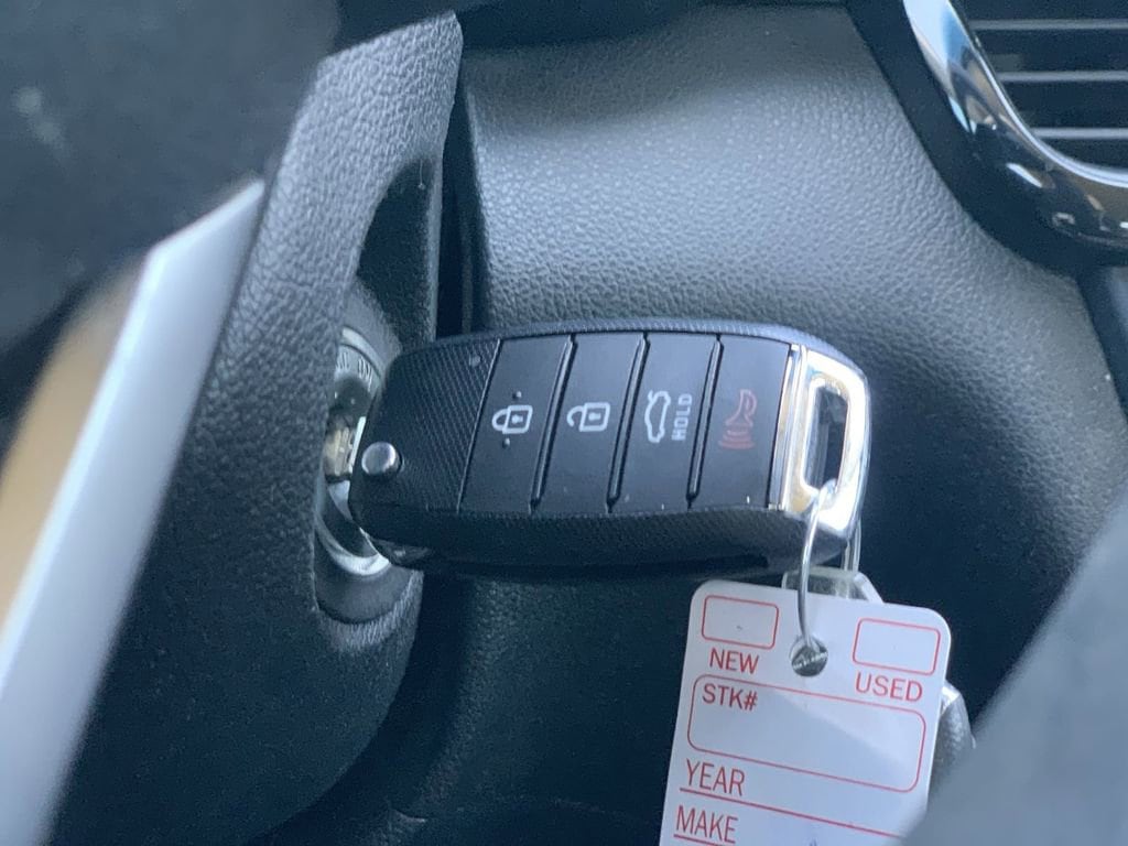 2019 Kia Optima LX - Photo 15