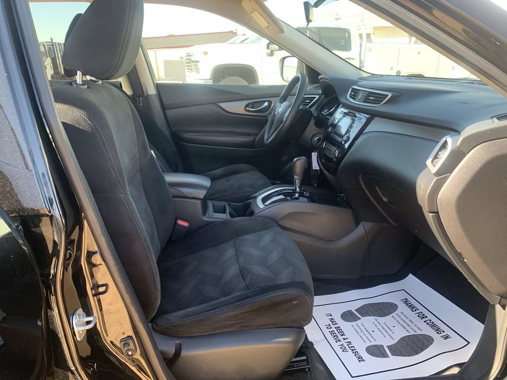 2016 Nissan Rogue S - Photo 27