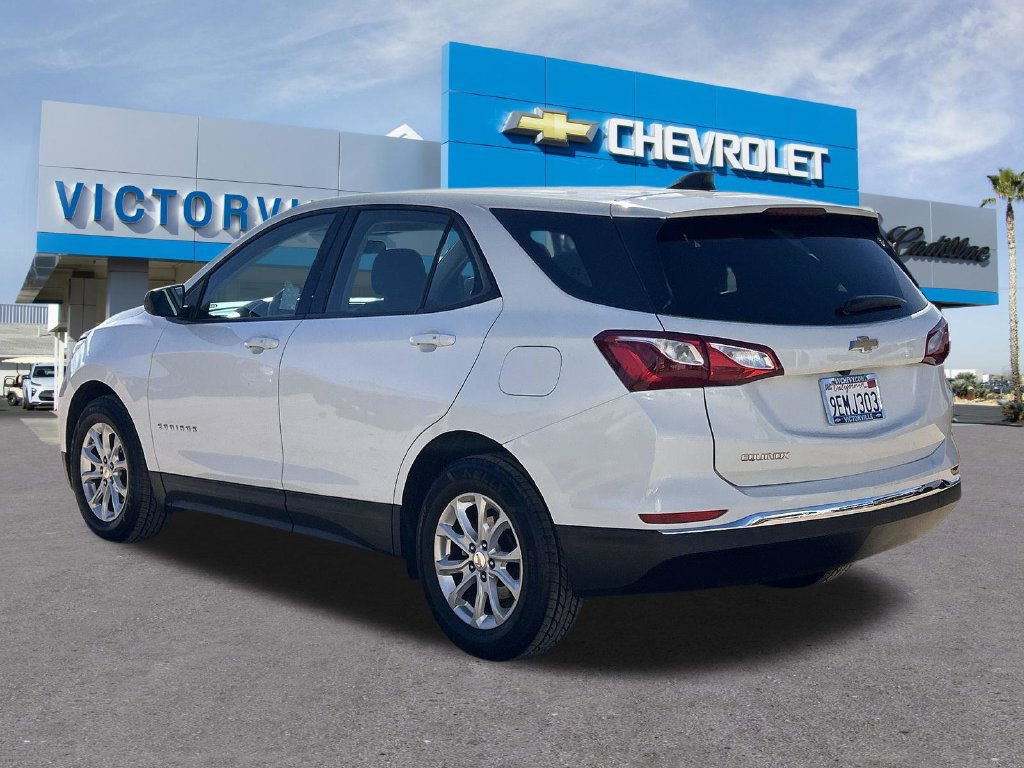 2018 Chevrolet Equinox LS - Photo 10