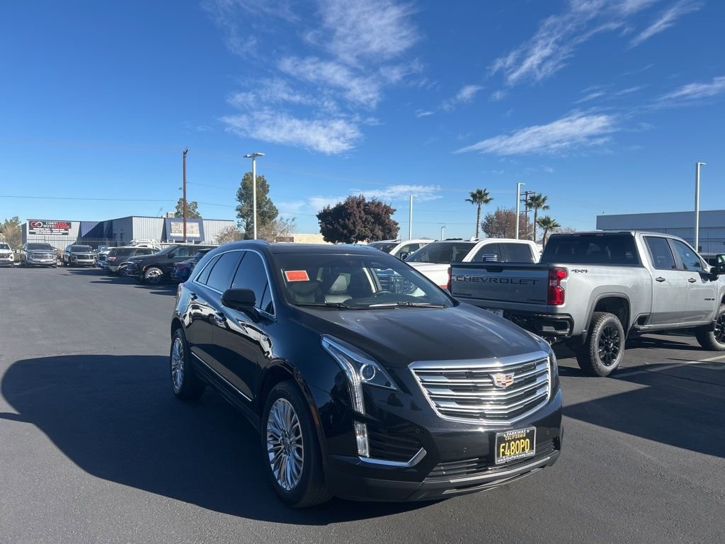 Used 2017 CADILLAC XT5 Luxury FWD SUV