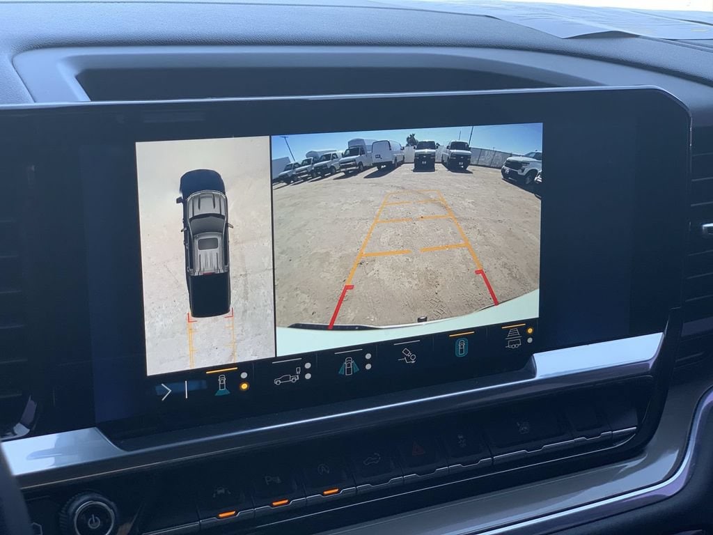 2022 Chevrolet Silverado 1500 High Country - Photo 13