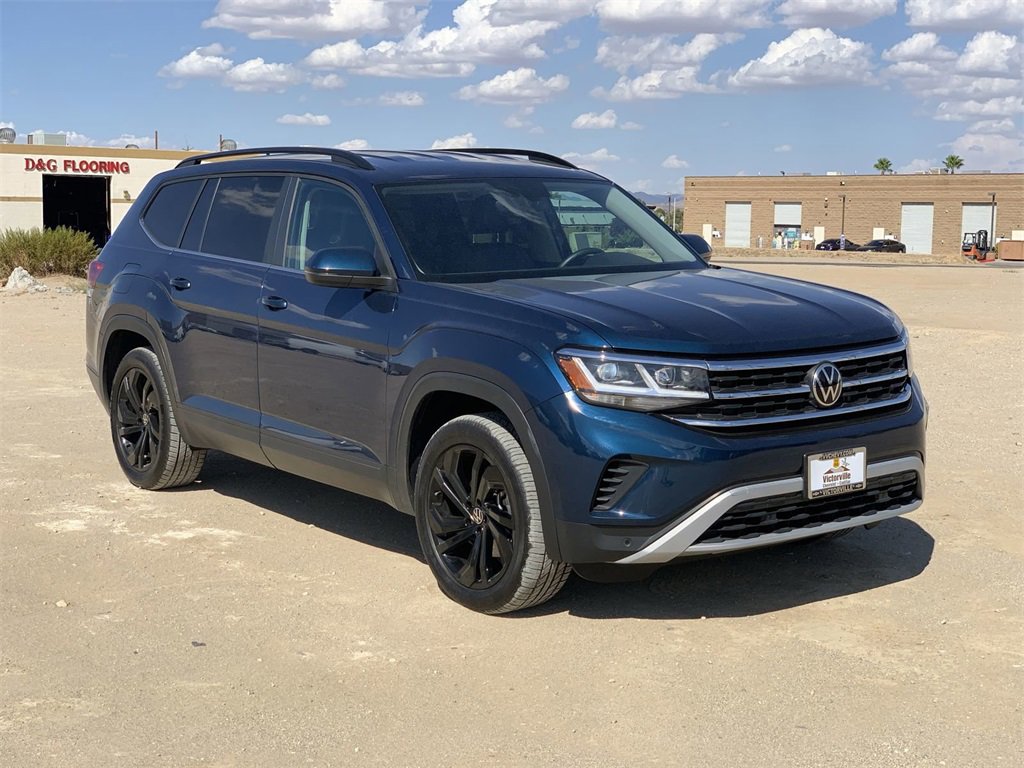2023 Volkswagen Atlas V6 SE Technology photo 3
