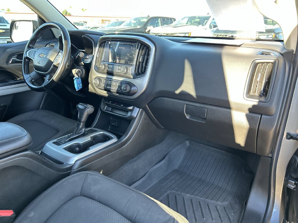 2021 Chevrolet Colorado LT - Photo 34