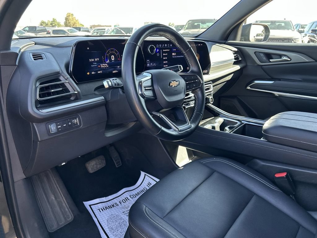 2025 Chevrolet Traverse LT - Photo 7