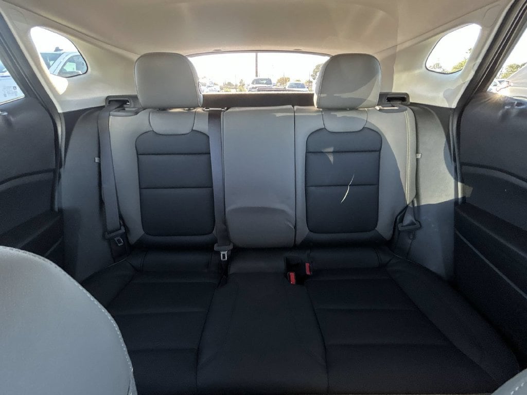2024 Chevrolet Trax Activ - Photo 6