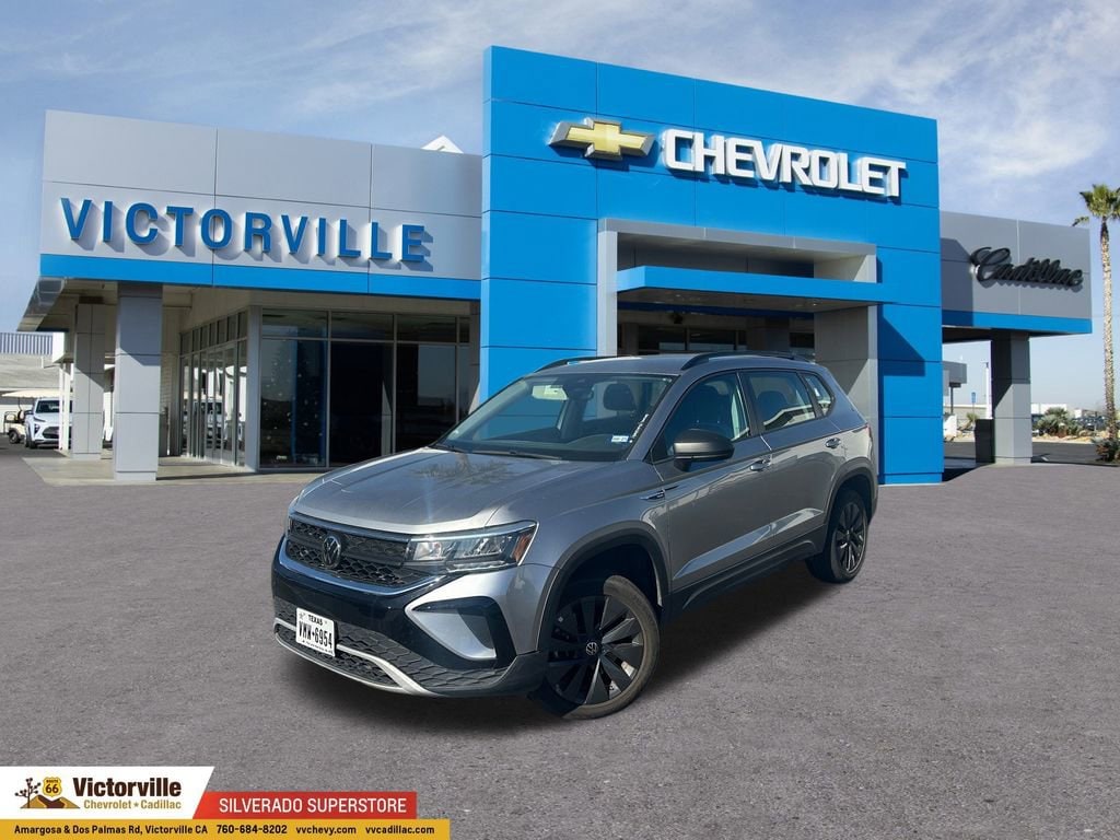 2024 Volkswagen Taos S's photo