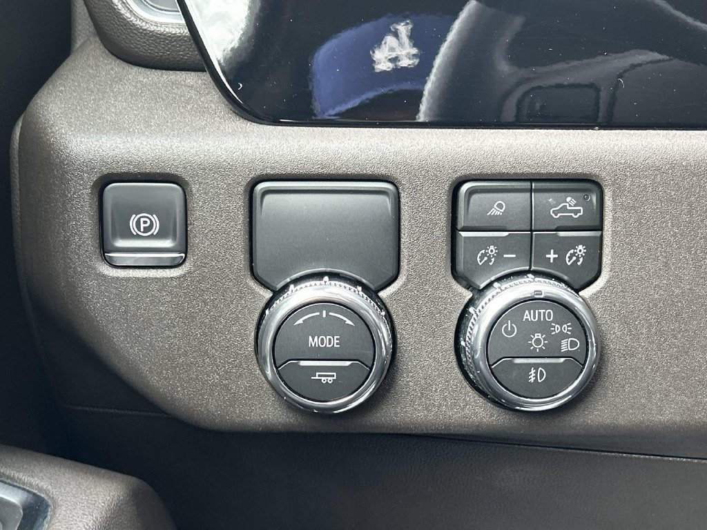 2026 GMC Sierra 1500 SLT - Photo 15