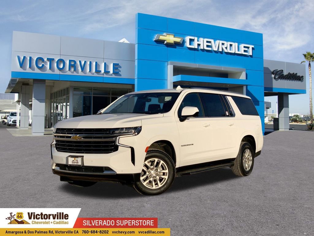 2023 Chevrolet Suburban LT's photo