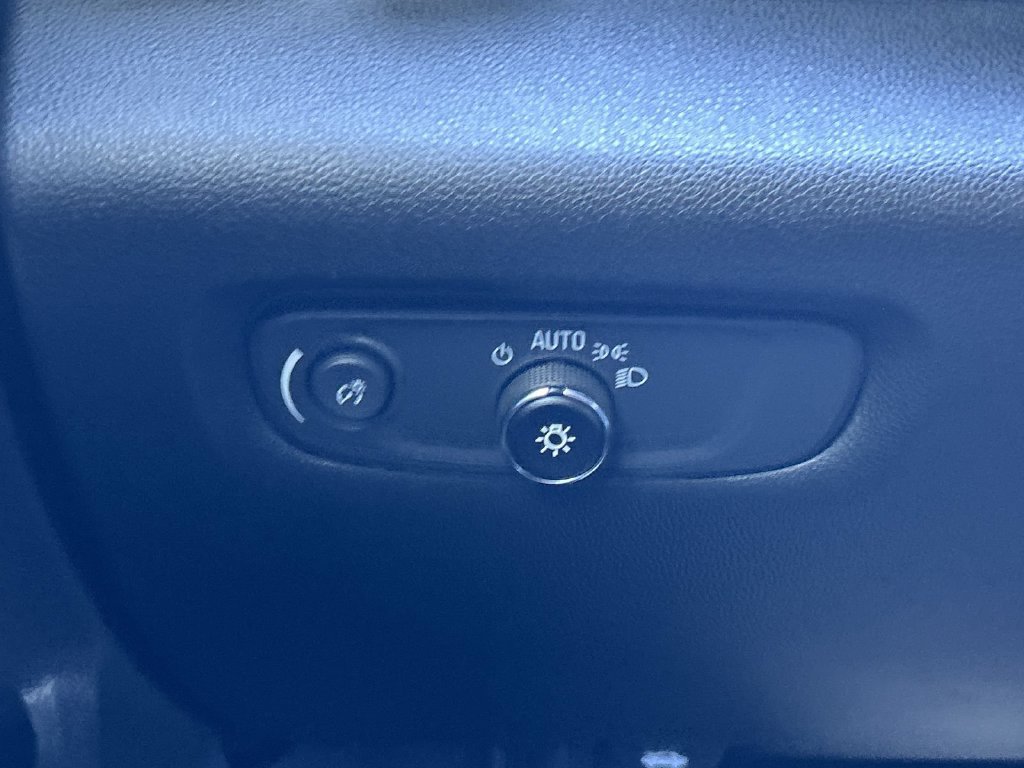 2023 Chevrolet Traverse 1LT - Photo 22