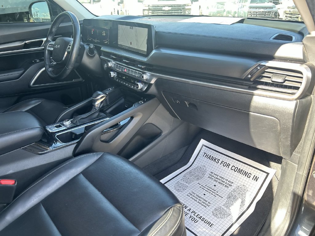 2024 Kia Telluride S - Photo 33