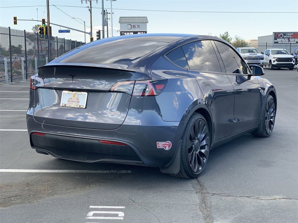 2023 Tesla Model Y Performance photo 4
