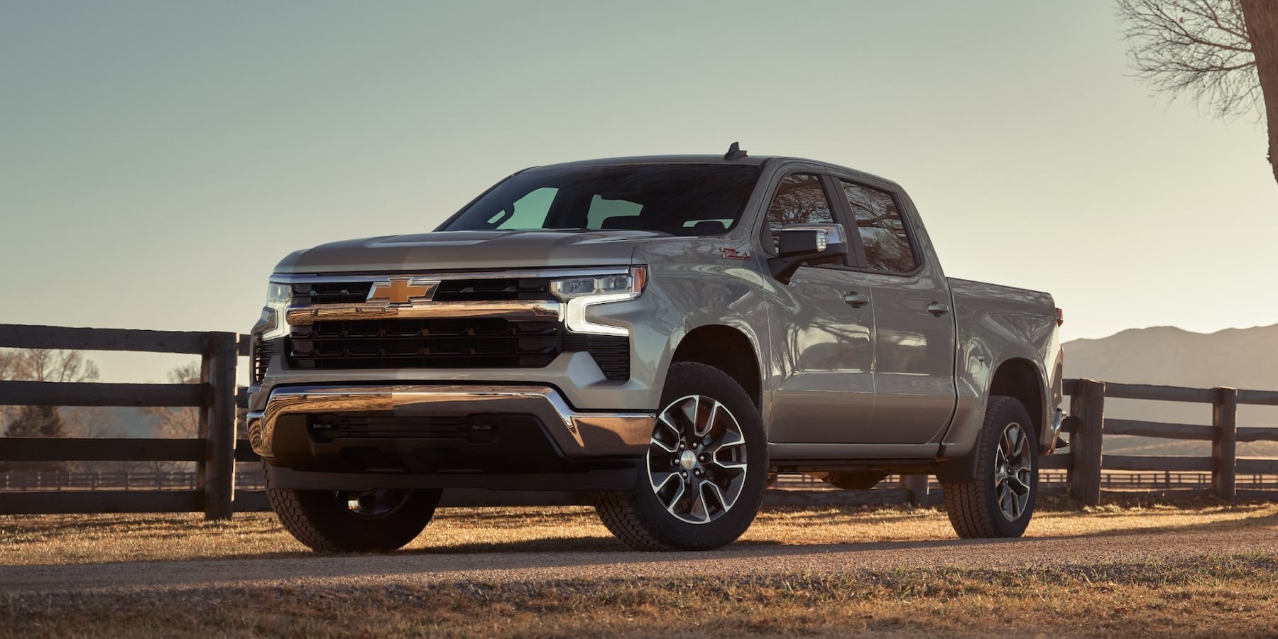 Exterior of a silver 2025 Chevy Silverado 1500