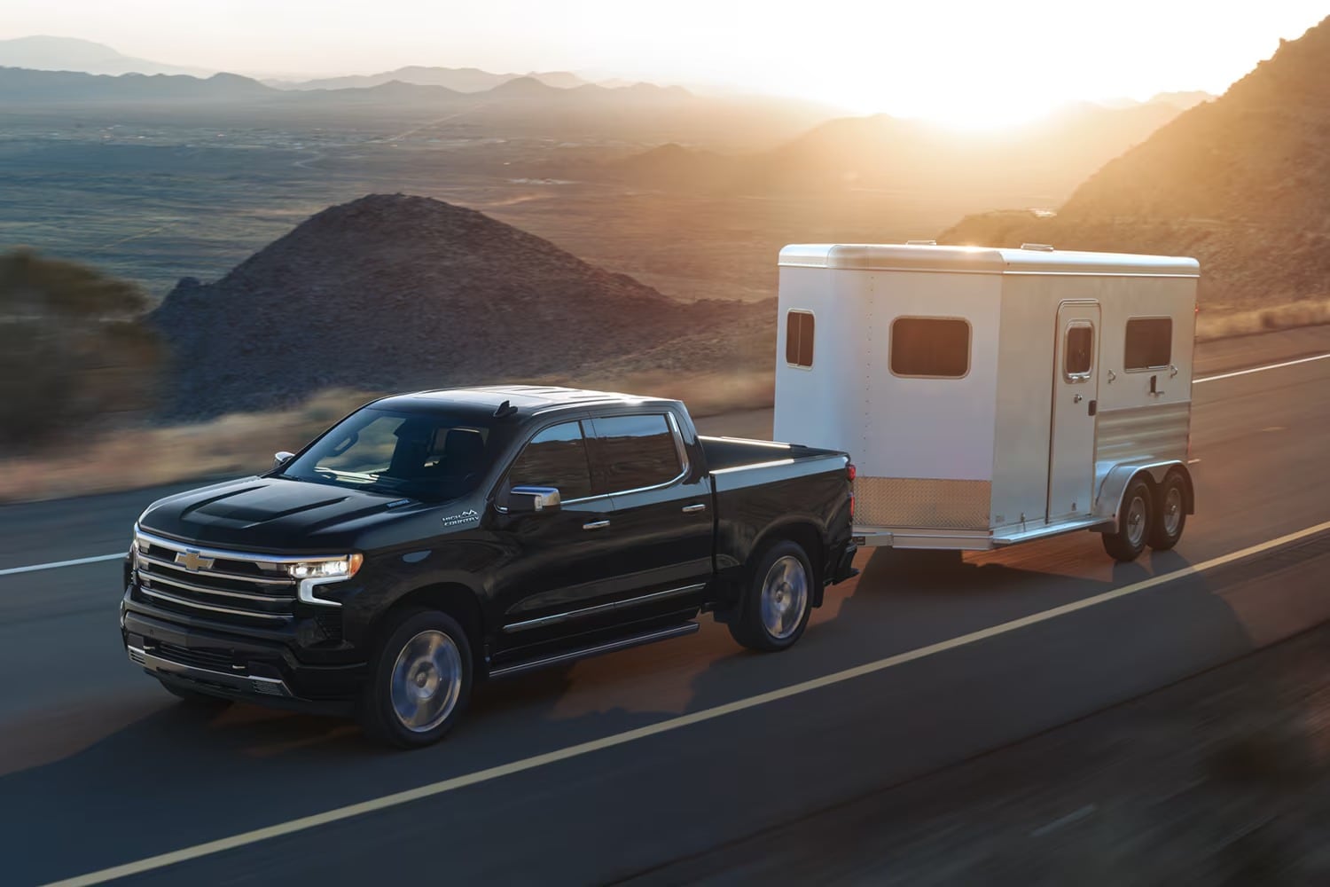 Silverado 1500 towing a travel trailer