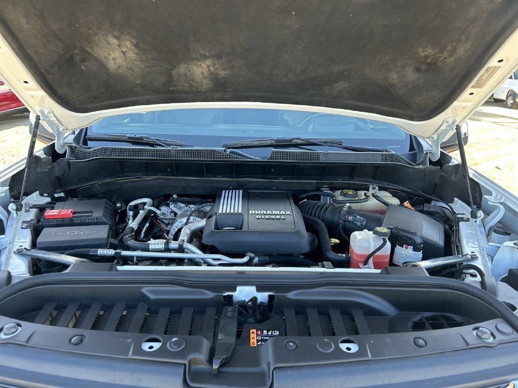 2023 Chevrolet Silverado 1500 LTZ - Photo 29