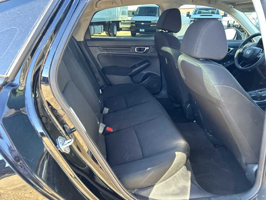 2024 Honda Civic Hatchback LX - Photo 30