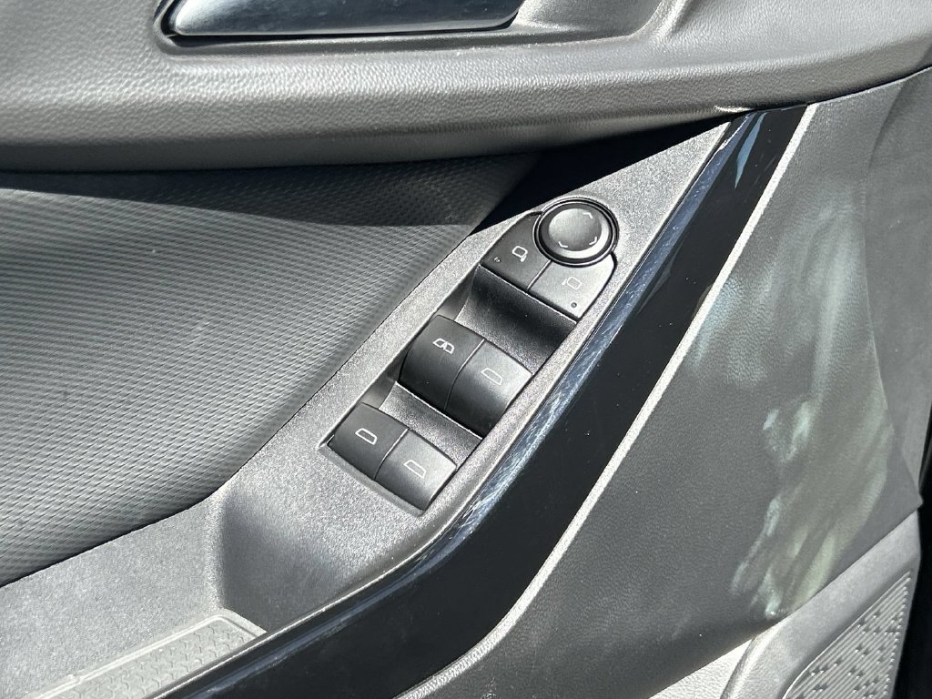 2026 Chevrolet Equinox LT - Photo 21