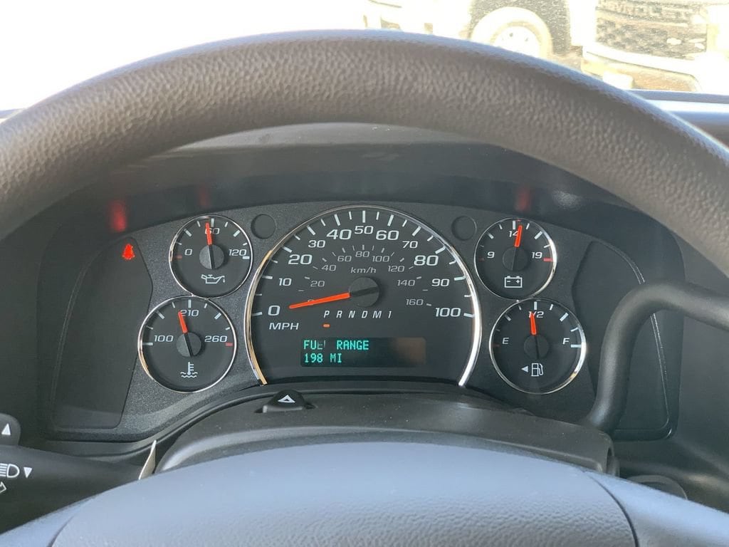 2026 Chevrolet Express Cargo Work Van - Photo 8