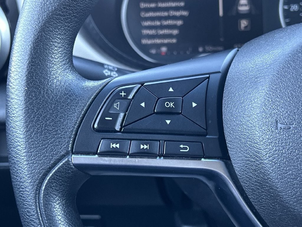 2022 Nissan Versa Sedan SV - Photo 23
