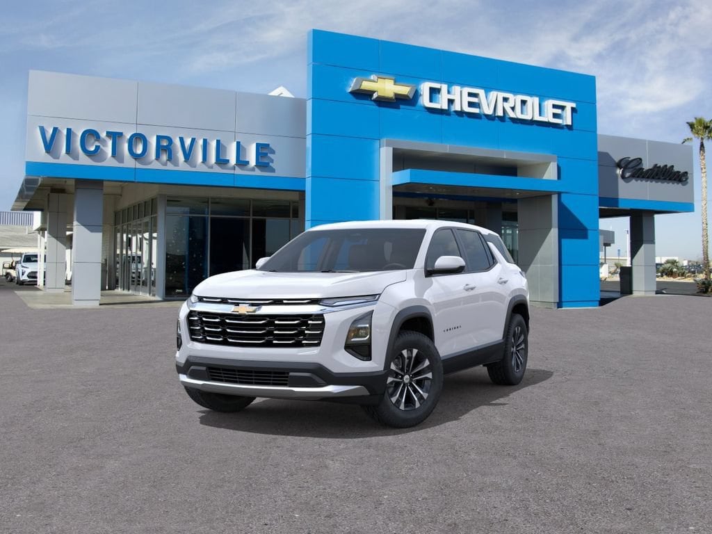 2027 Chevrolet Equinox LT - Photo 8