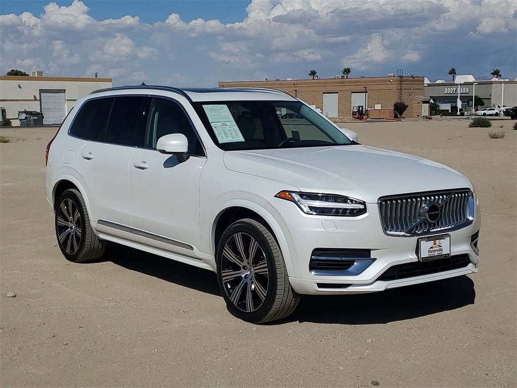 2024 Volvo XC90 Recharge T8 Core photo 3