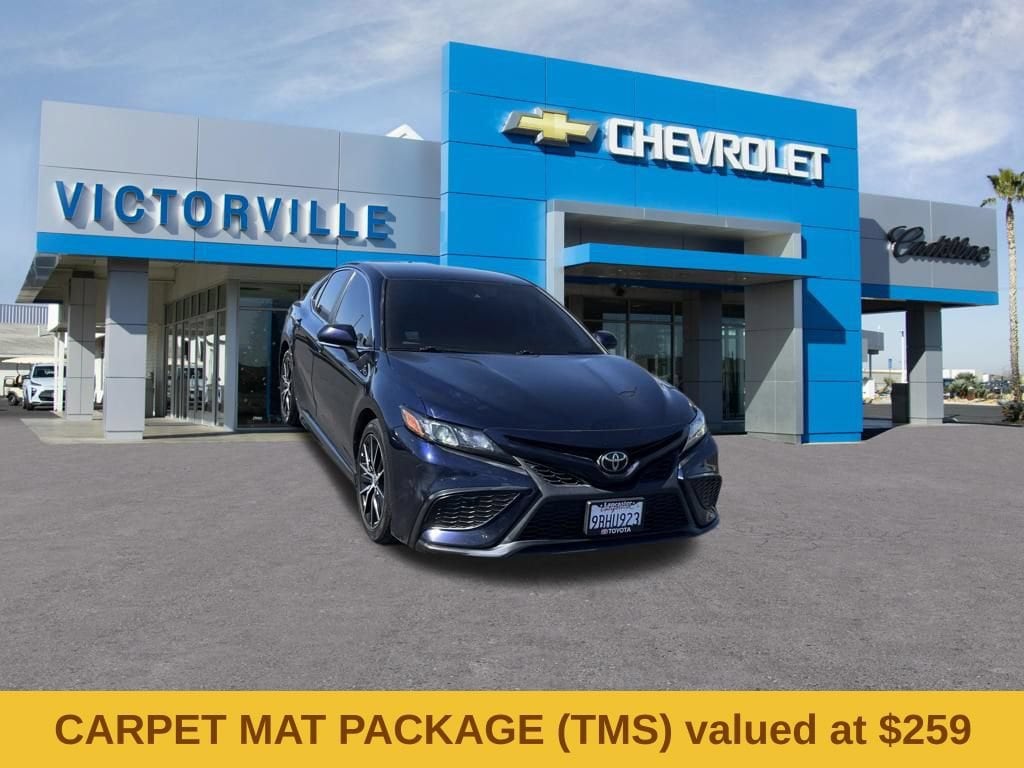 Used 2022 Toyota Camry SE Sedan
